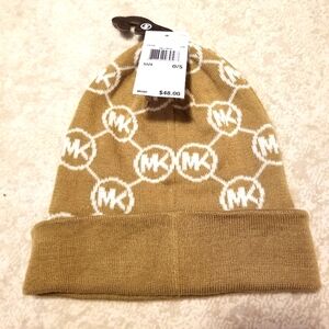 Michael kors winter hat